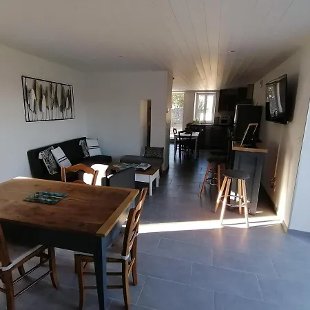 Country house Bord De De La Comte *